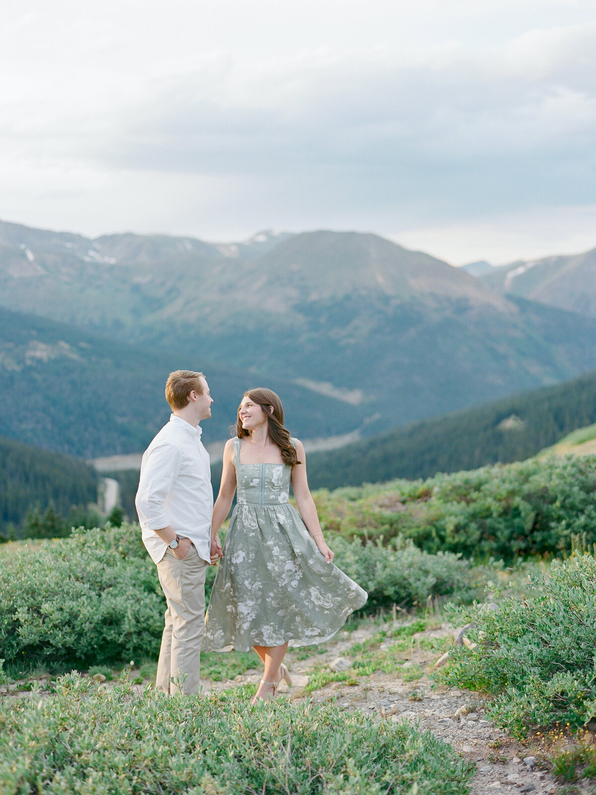Loveland-Pass-Engagement-Photos-16