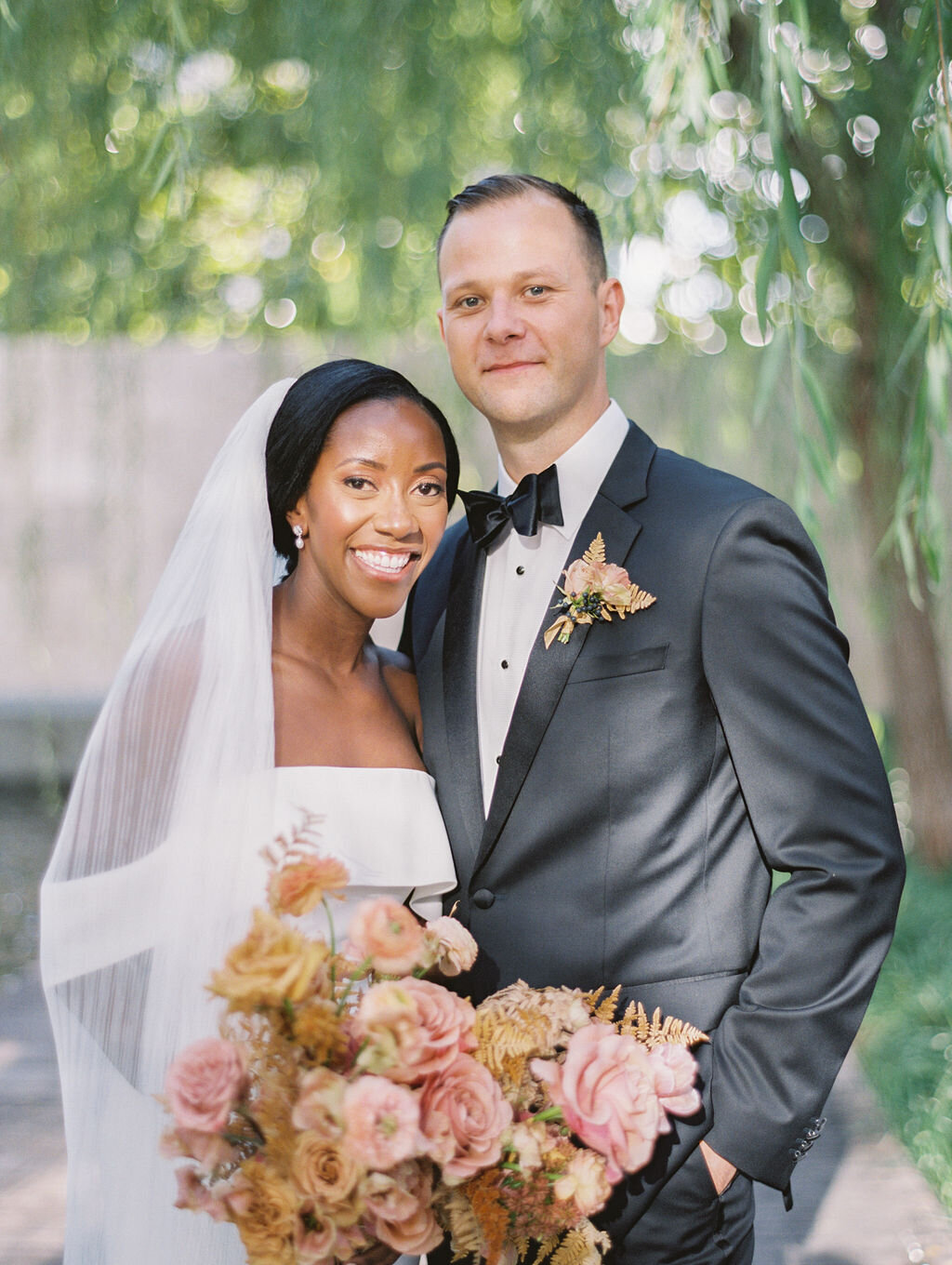 06-modern-black-tie-nasher-sculpture-center-wedding