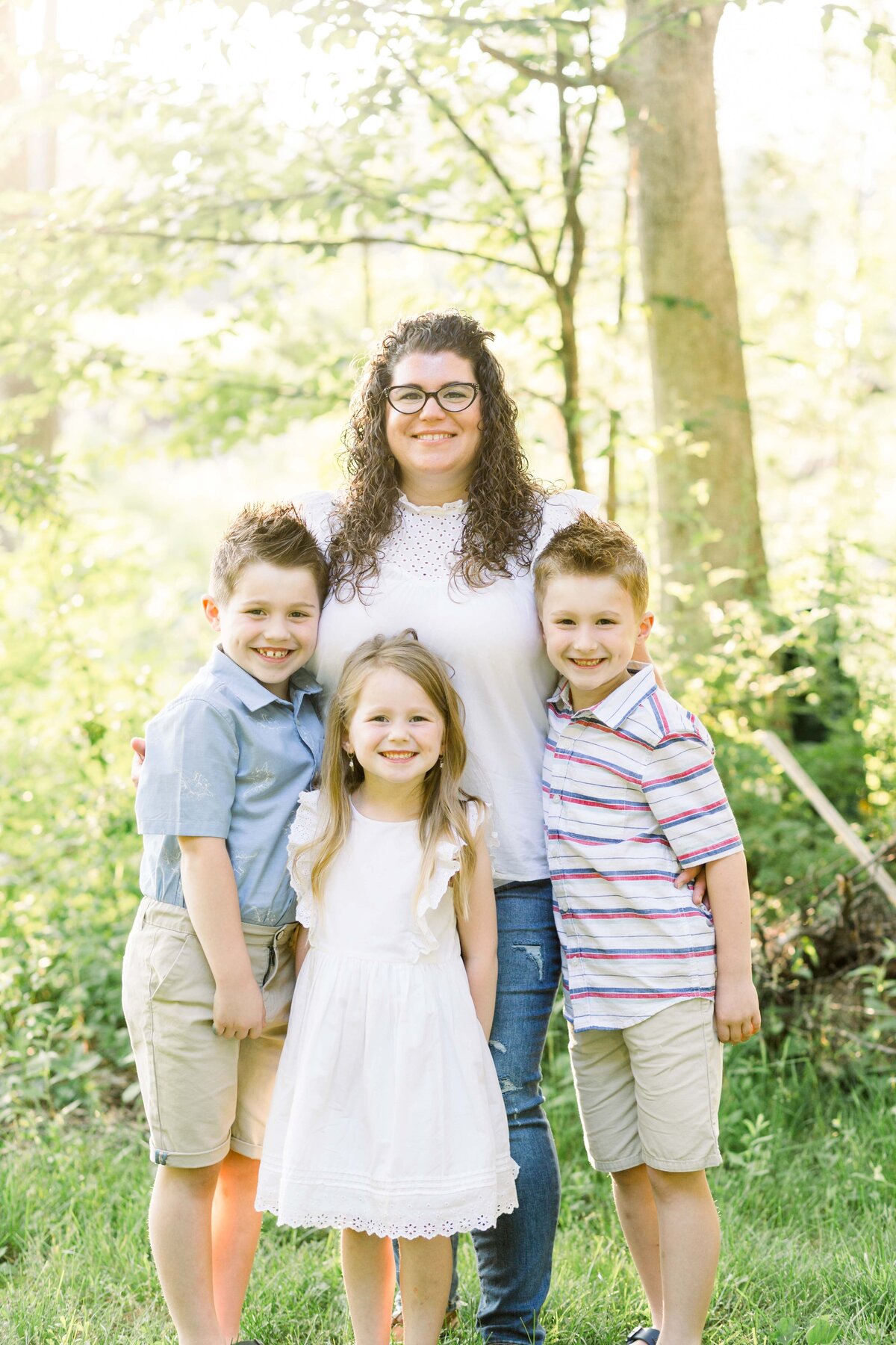 Alyssa Joy Gordon . New Hampshire Portrait Photographer . Senior Portraits . Family Portraits-55