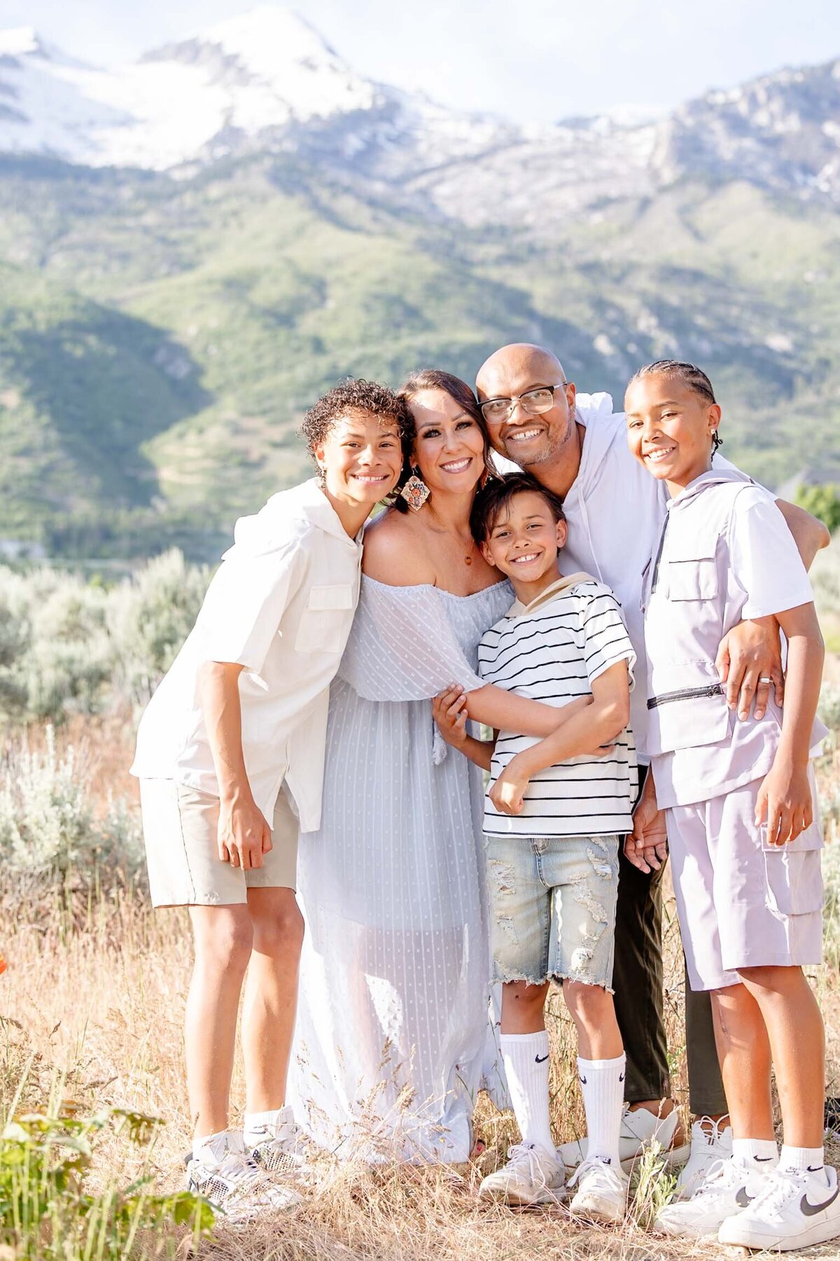 CO-Magnolia-and-Grace-Photography-Co-Family-Session-Utah-County-Eagle-Mountain-Spring-Mini-Poppy-Session-RandiC# (1)-21