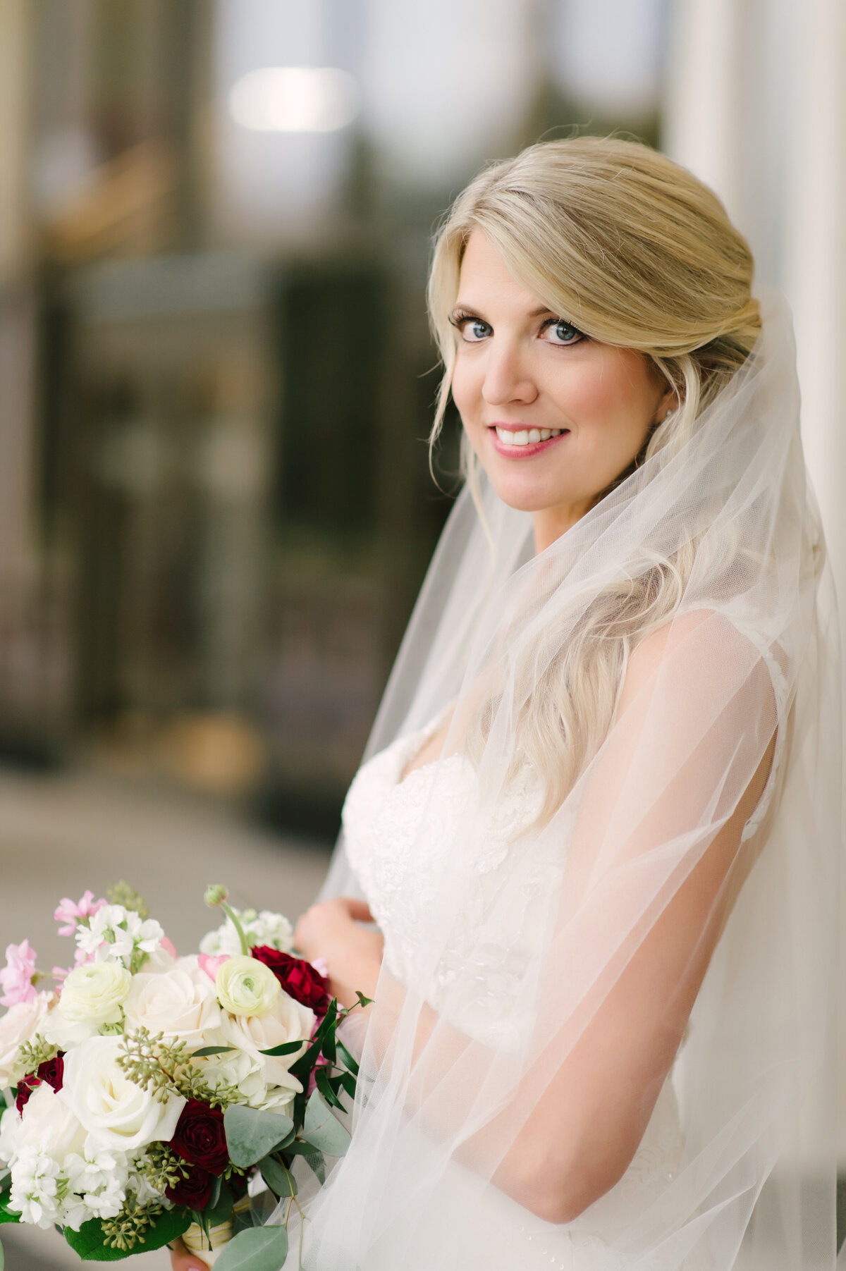 marissa-moss-the-mahaffey-theater-florida-wedding-and-elopements-chantilly-chic-celebrations-4