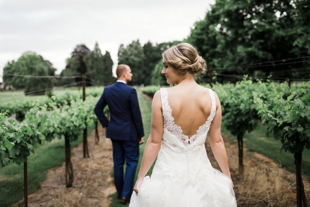Woodinville-Wedding-Photographer-Willows-Lodge-89