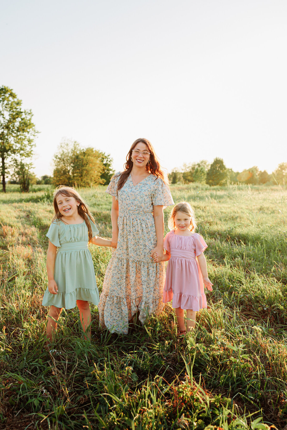 Best Motherhood photography NW Arkansas, motherhood portraits near me, mommy and me photography NW Arkansas