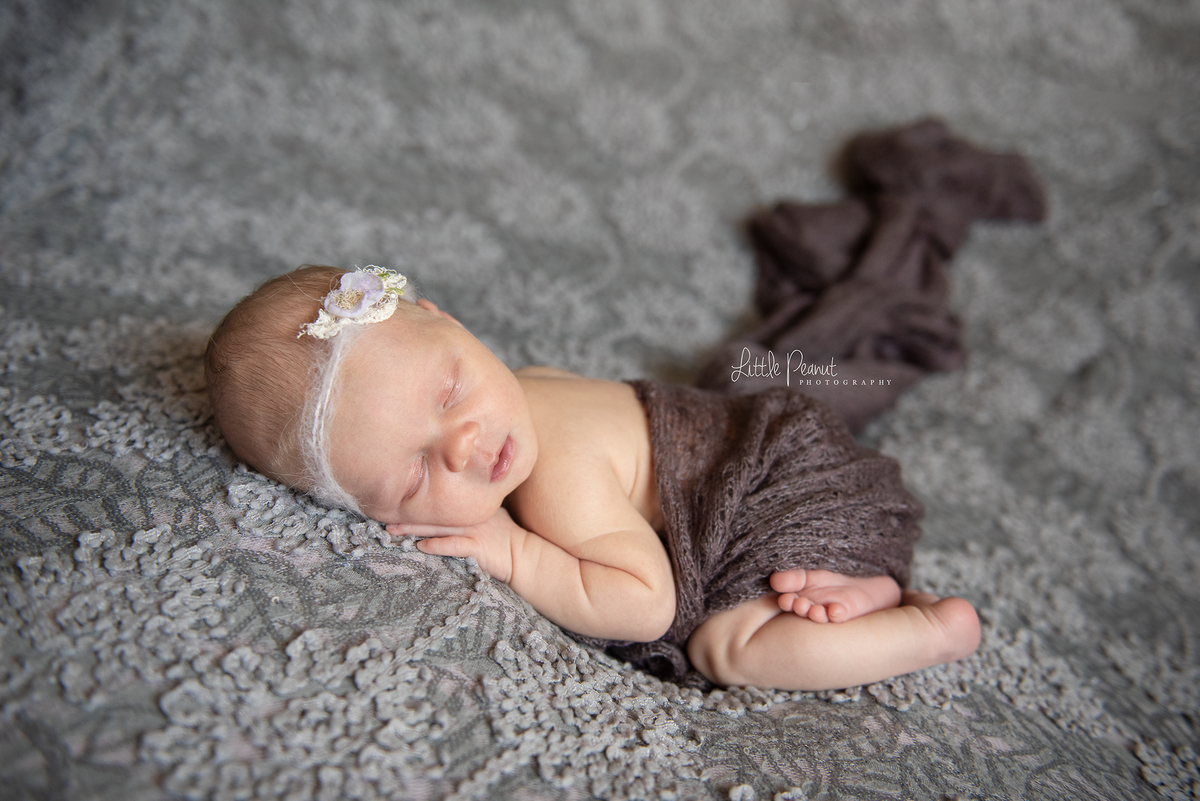 w2018-LittlePeanutPhotography-Newborn-022