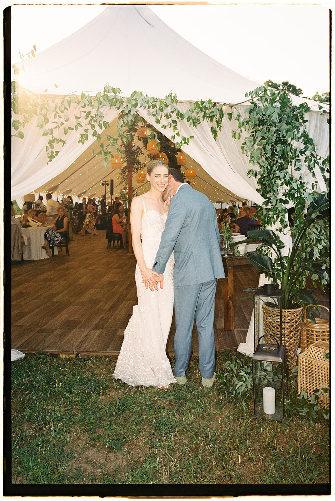 squam-lake-new-hampshire-wedding-sunset-entrance22