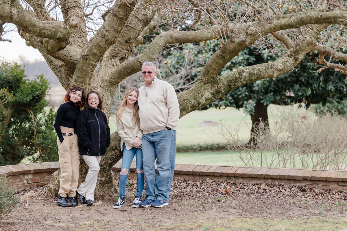 2023_01_21-DiLeonardoFamily-CGP_09393021