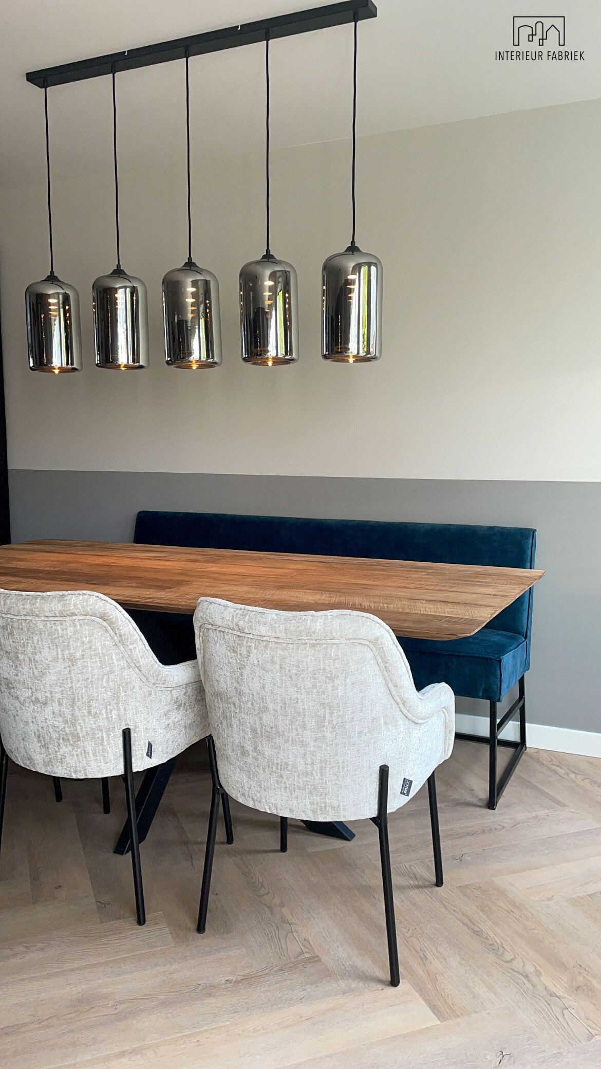 Interieurdesign Woerden, Interieurontwerpstudio Woerden, Interieurontwerper Woerden, Interior design Woerden, Interieurstudio Woerden, Interieur ontwerpen Woerden, Interieur ontwerp Woerden, Interieurinrichting Woerden, Interieurstylist Woerden, Interieurontwerp Woerden, Interieuradvies Woerden, Toilet Woerden, Ronde spiegels Woerden, PVC Vloer Woerden, Hoekbank Woerden, Eettafel Woerden, Arte Behang Woerden, Wave plooi gordijnen Woerden