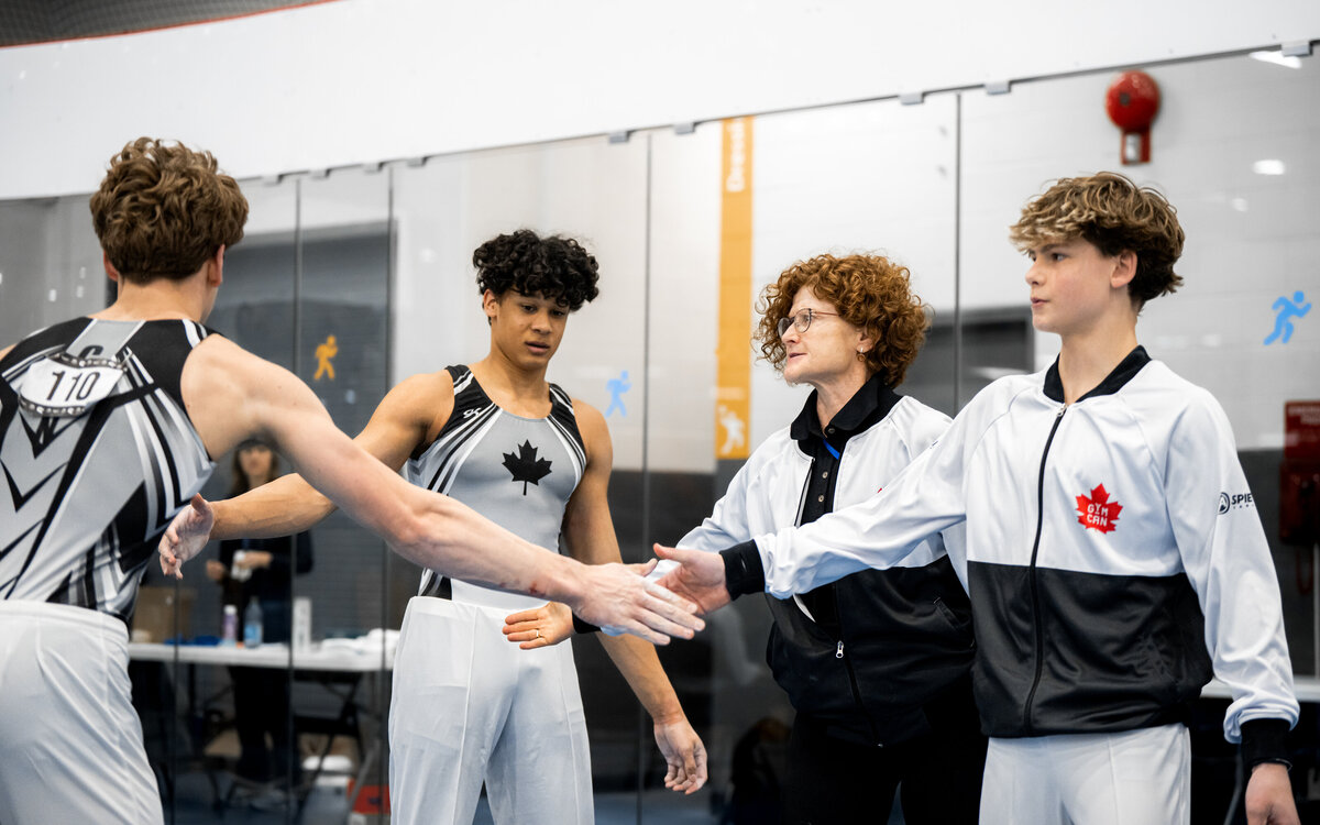 CAN_Grizzly2025-04795