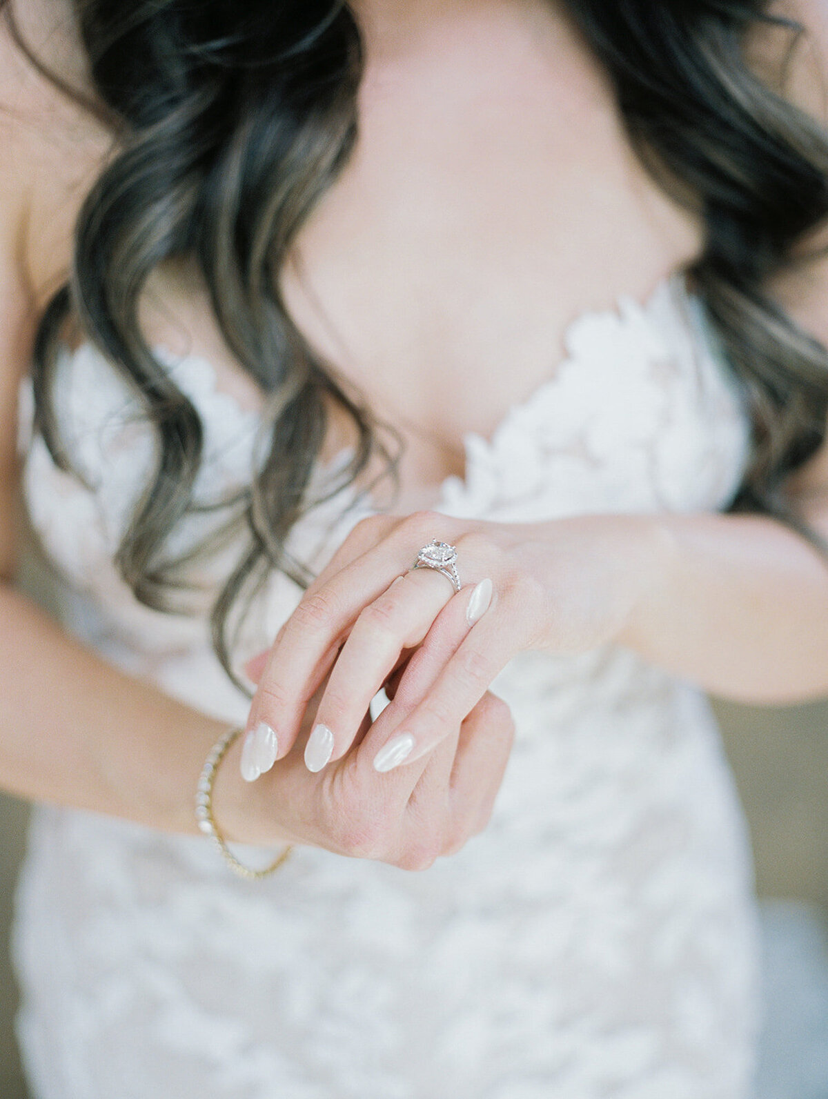 Luxury-Wedding-The-Barn-at-Harrow-Cellars-Sonoma-CA18
