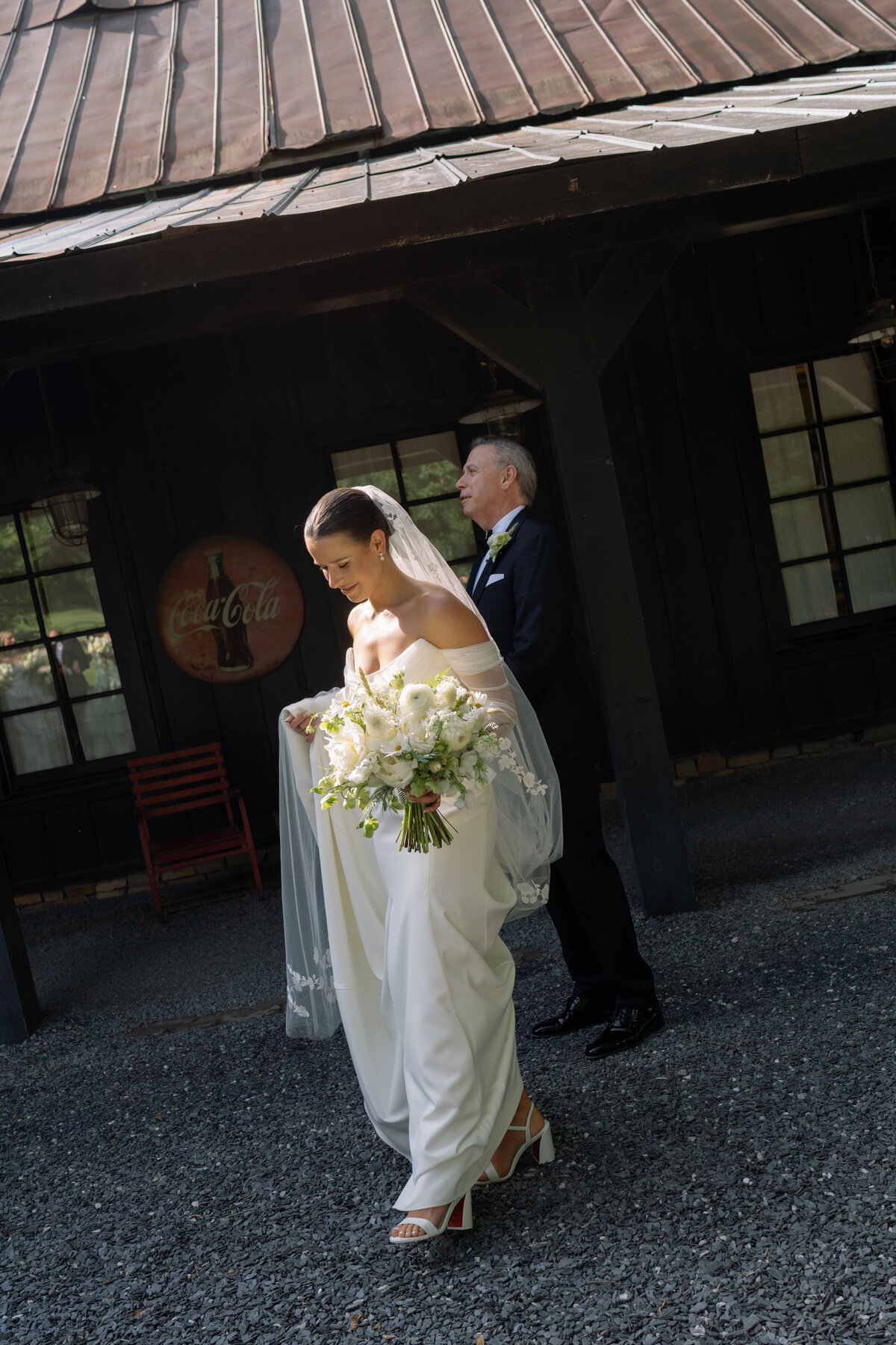 Rachel-Pourchier-Photography-Wedding-Serenbe-destination-photographer_Rubin_Horse14