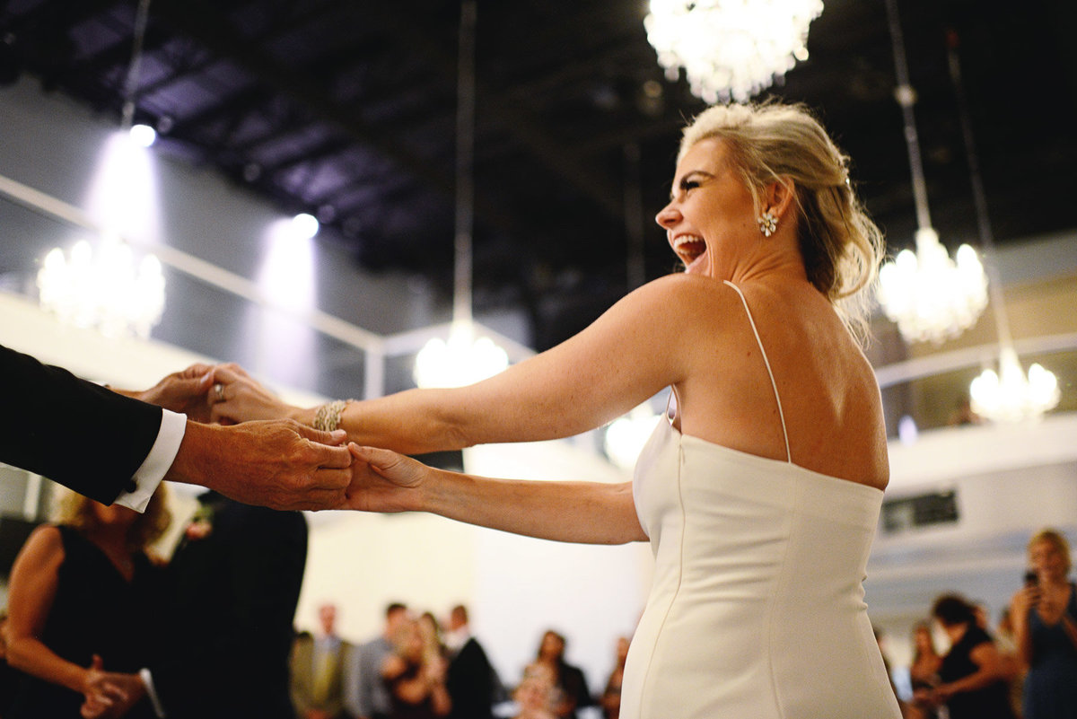 muse event center wedding photos minneapolis wedding photographer bryan newfield photography 80