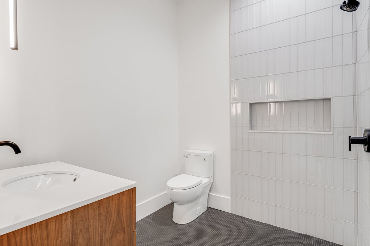 31-web-or-mls-18-baxter-woods-ln