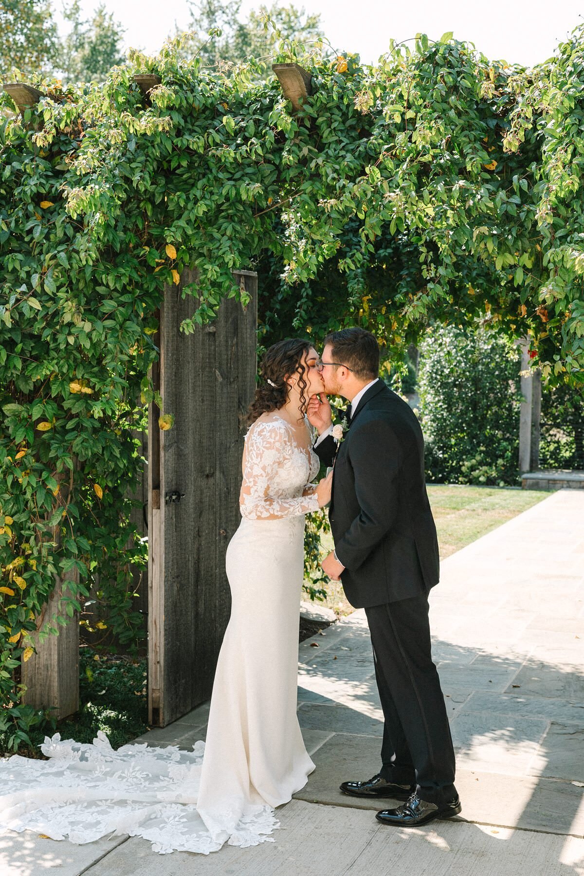Bride and Groom Wedding Portaits Kelynn and Mathew Evansville Owensboro169