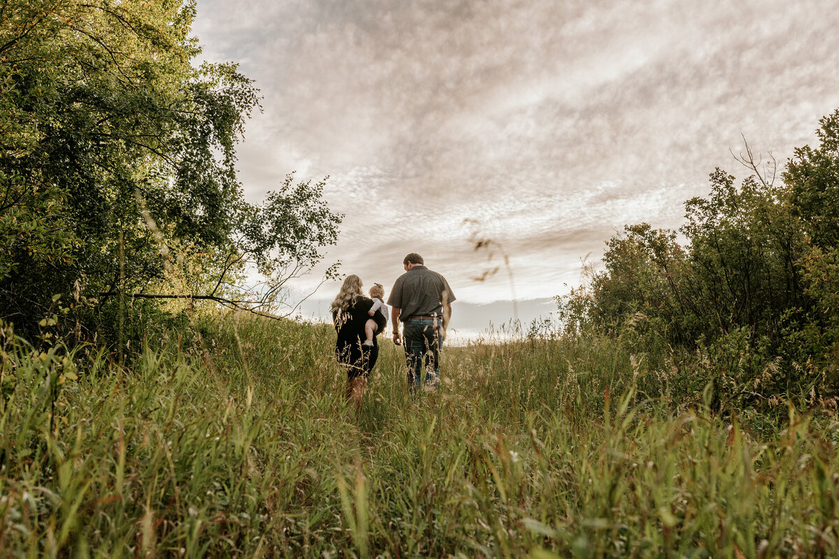 Lethbridge Alberta Coulee Family Session (10 of 12)
