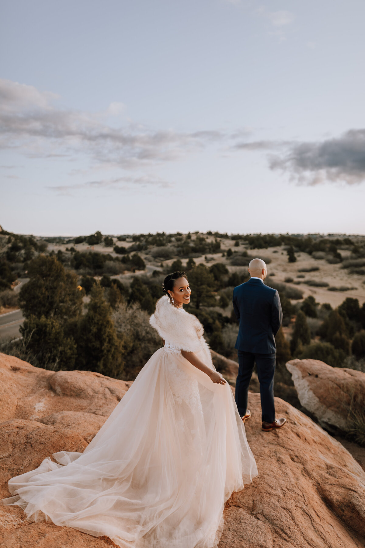 bride and groom at garden of the gods sunrise elopement