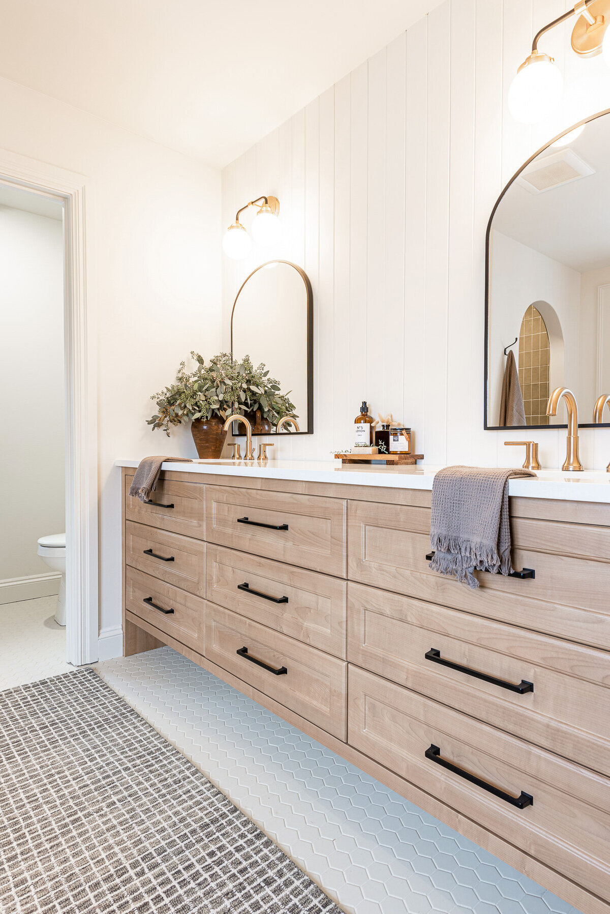 halifax-nova-scotia-decorating-and-furniture-selection-home-refresh00067