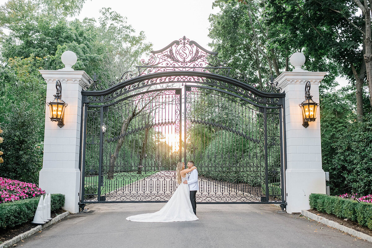 Sugar Rose Events New York DMV Destination Premier Wedding and Event Planning and Floral Design Boutique Luxury Jenna_and_Keek_Shadowbrook_Wedding_MTA-1227