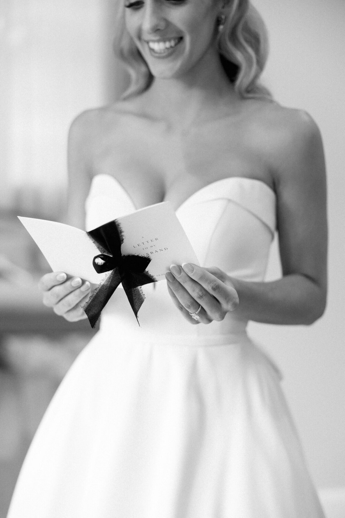 brittany-pannebaker-tampa-florida-destination-wedding-photographer-wedding-chandler-and-cole-tampa-harborside-chapel-110
