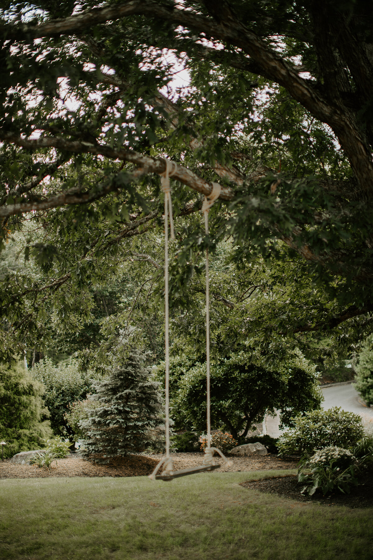 Liam-Victoria-Little Flower Farm-Hopkinton-MA-39