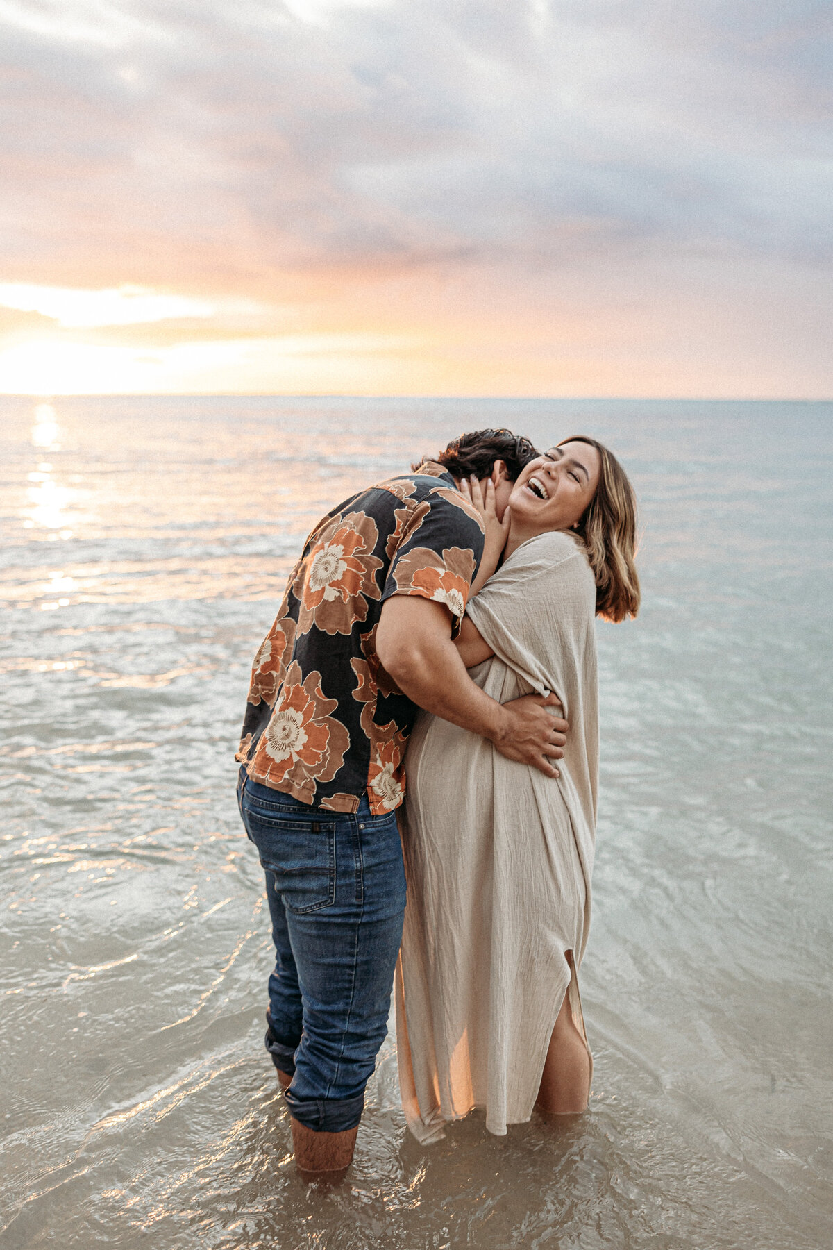 Kahala-beach-sunrise-maternity-photos-44