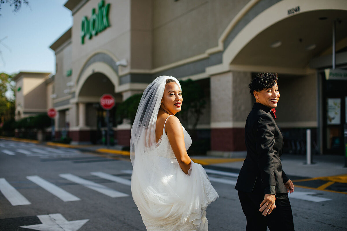 Documentary-Wedding-Photography-Brides-at-Publix-Wedding-Day-Orlando