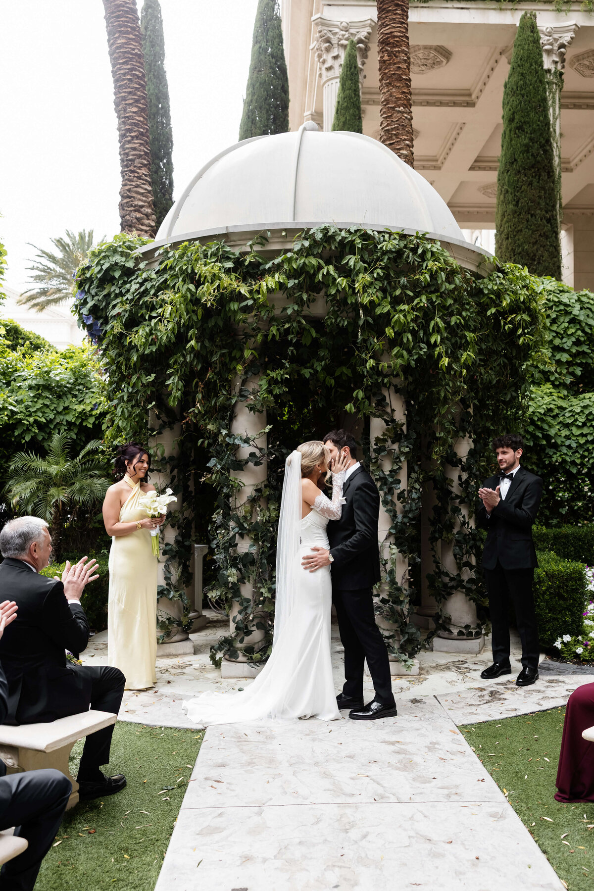 74_riskyexposure_n_las-vegas-elopement-photography-weddings