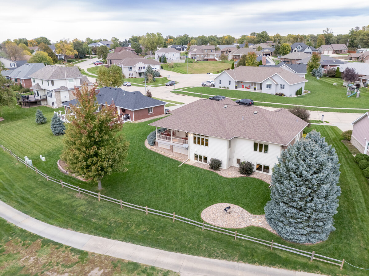 727 Fairway Drive-50