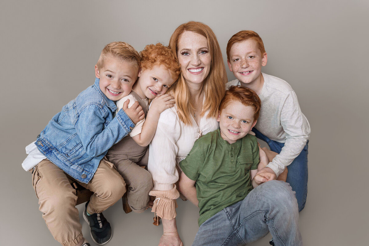 Puyallup Family Photographer Mom sons Large Family Red Hair