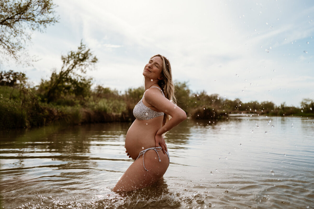 austinmaternity.photography.KATHARRIS.BROOKE-24