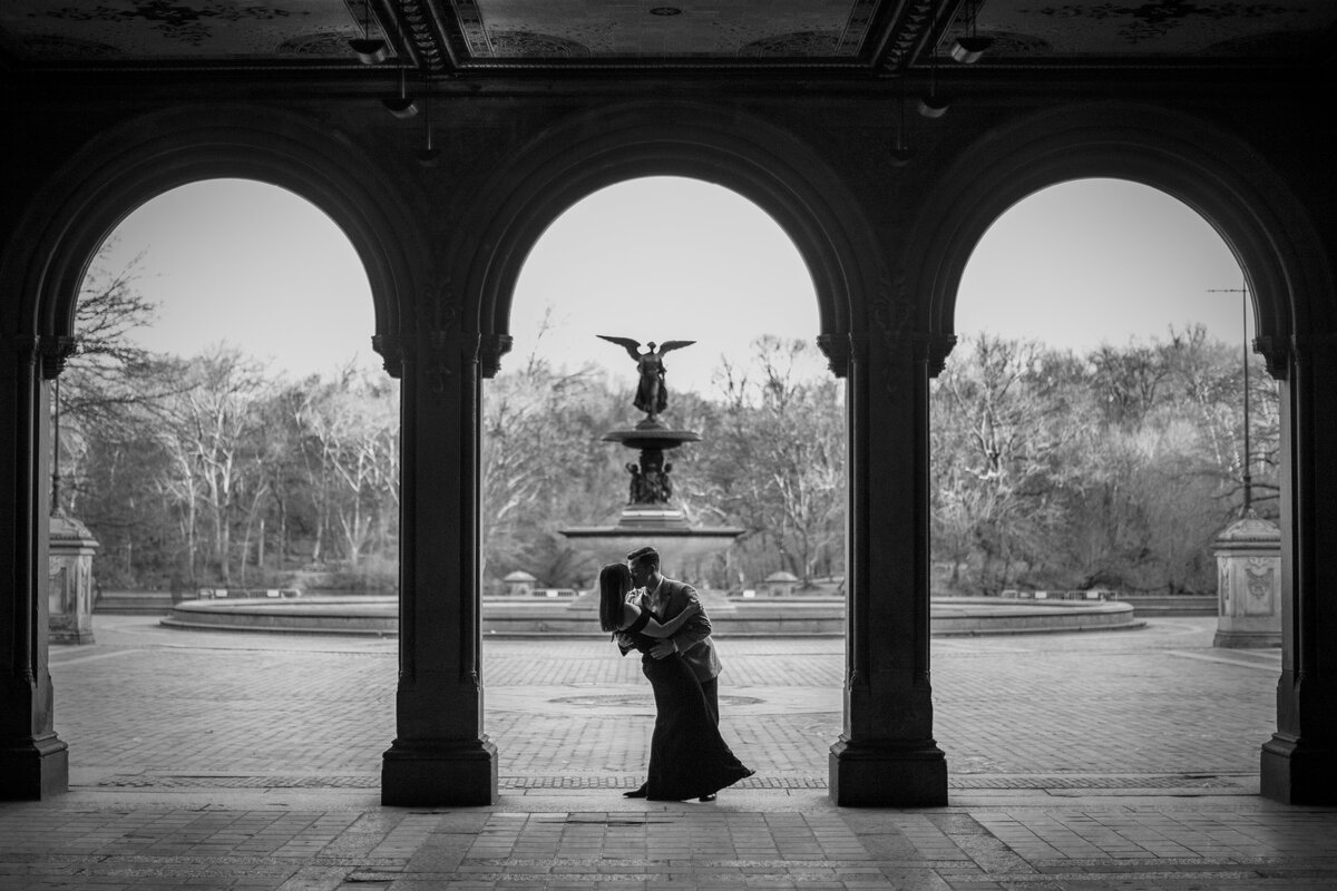 central-park-engagement-photos