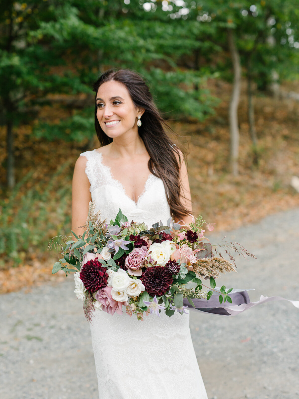 Lizzie_James_Valhalla_Lake_Club_Weddng_Preview-91