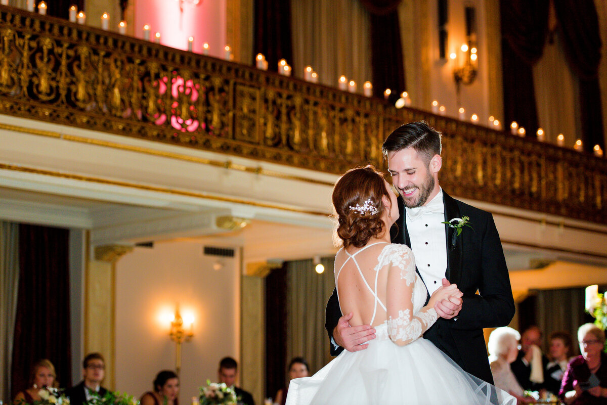 first dance photo omni wedding