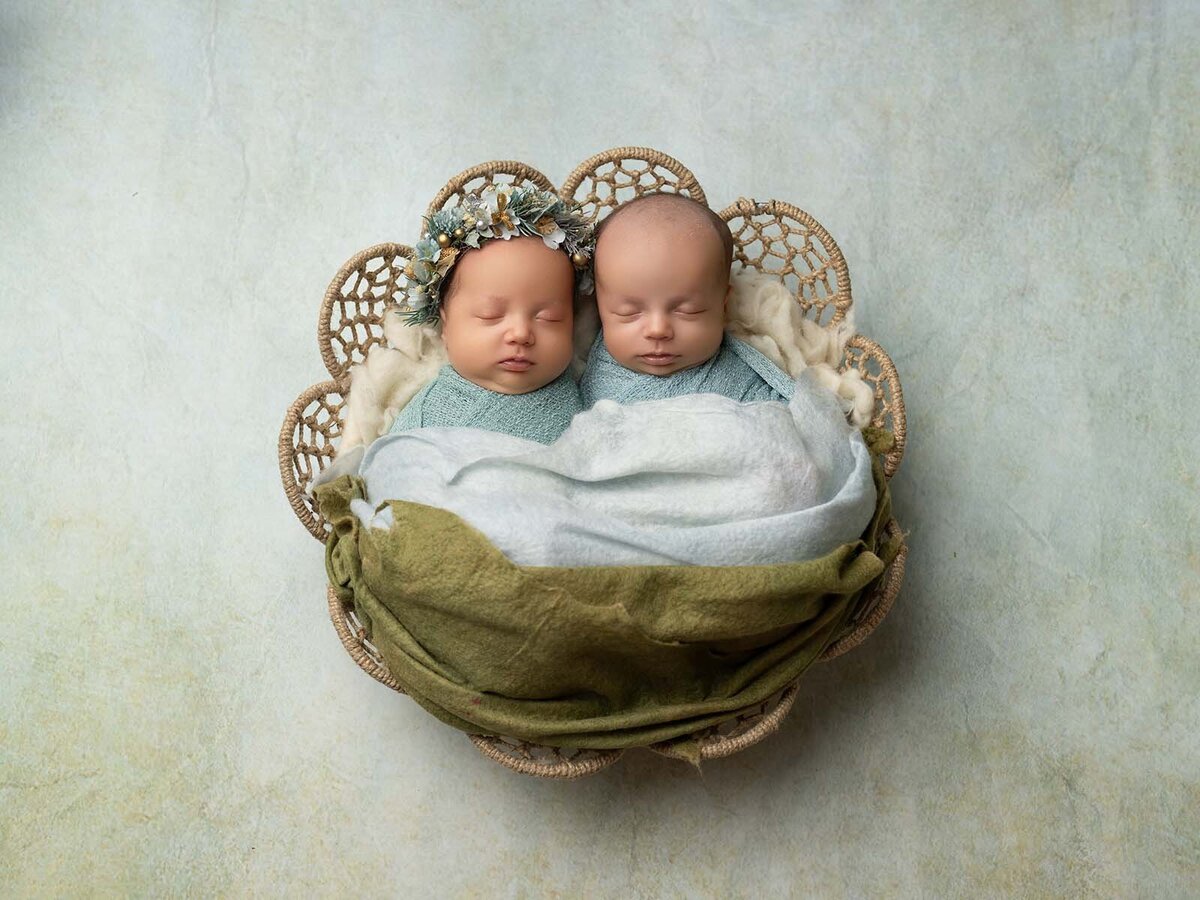 orlando-twins-newborn-photography