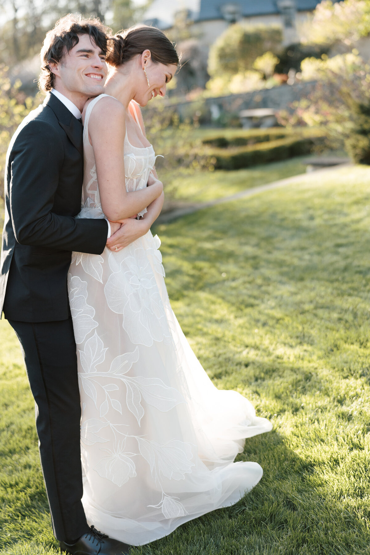 Greencrest-Manor-Michigan-Wedding-Ceremony-Outdoor10