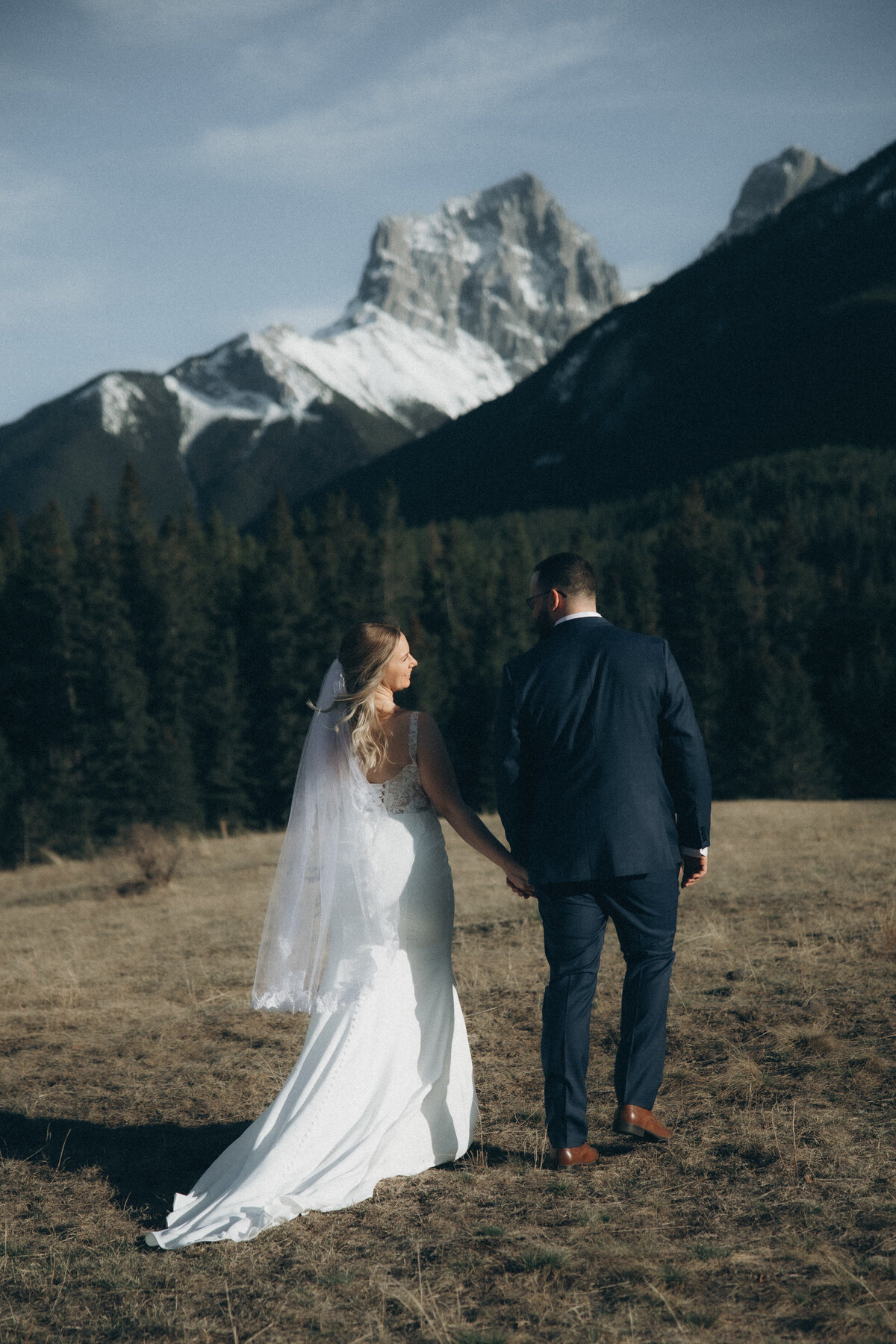 vpc-canmore-spring-elopement-81