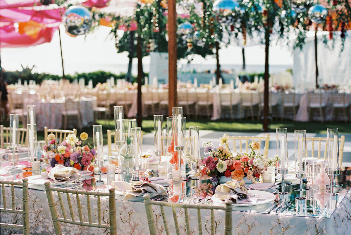 Four Seasons Colorful Wedding on Oahu by Amanda Hartfield-86