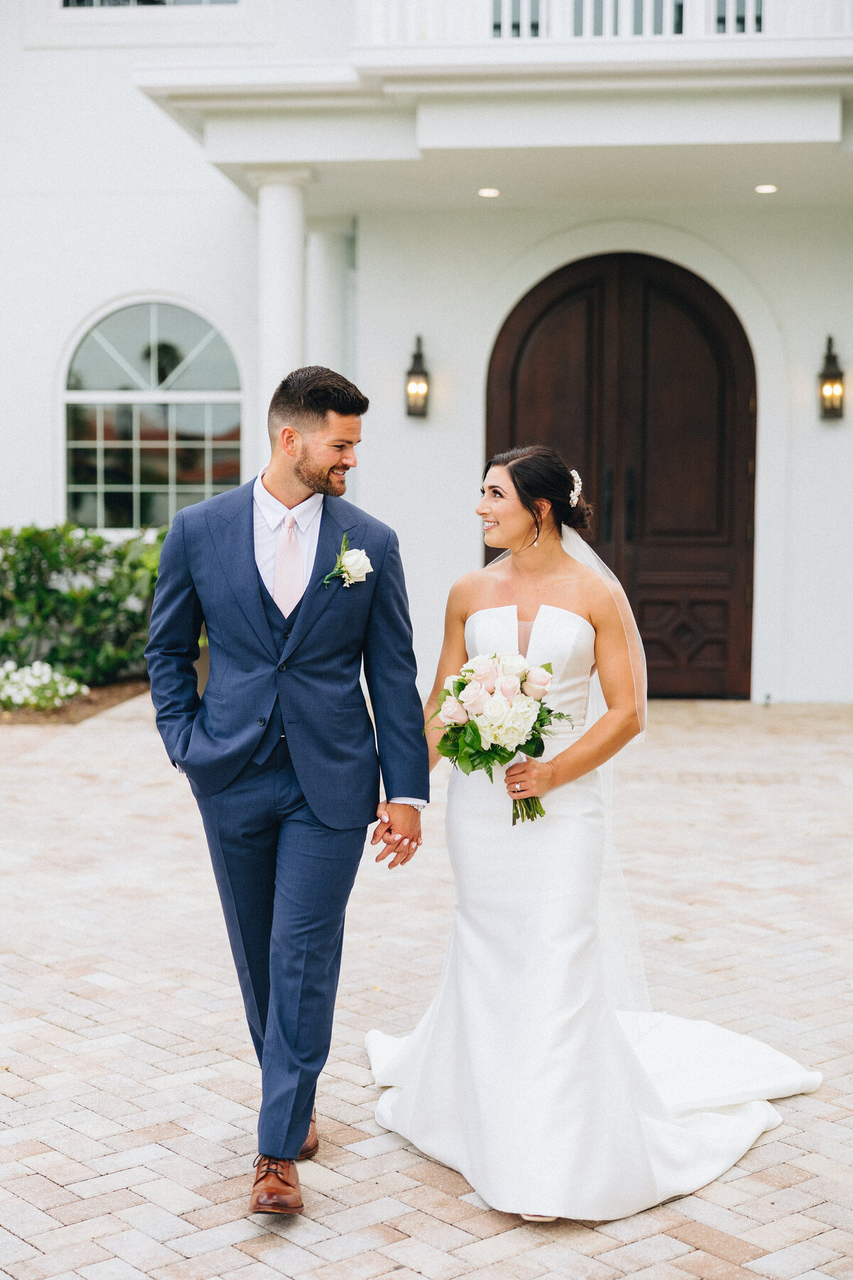 miranda-rose-photo-harborside-chapel-florida-elopement-chantilly-chic-9