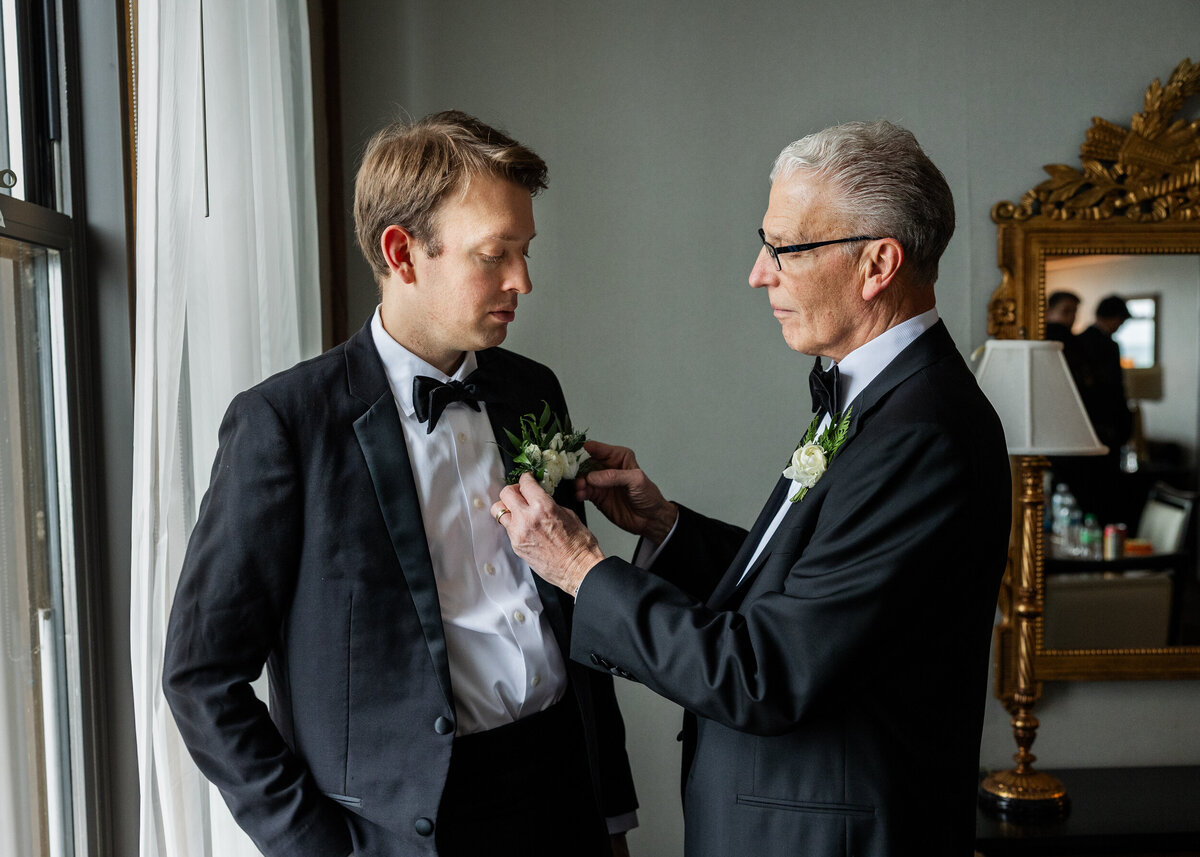 winter-chicago-wedding-the-drake-97