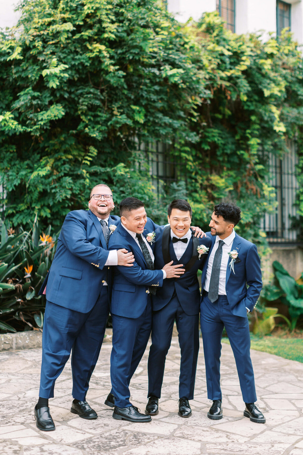 Villa-&-Vine-Wedding_Santa-Barbara-Wedding_Southern-California-Wedding-Photographer_Lisa-Leanne-Photography_44