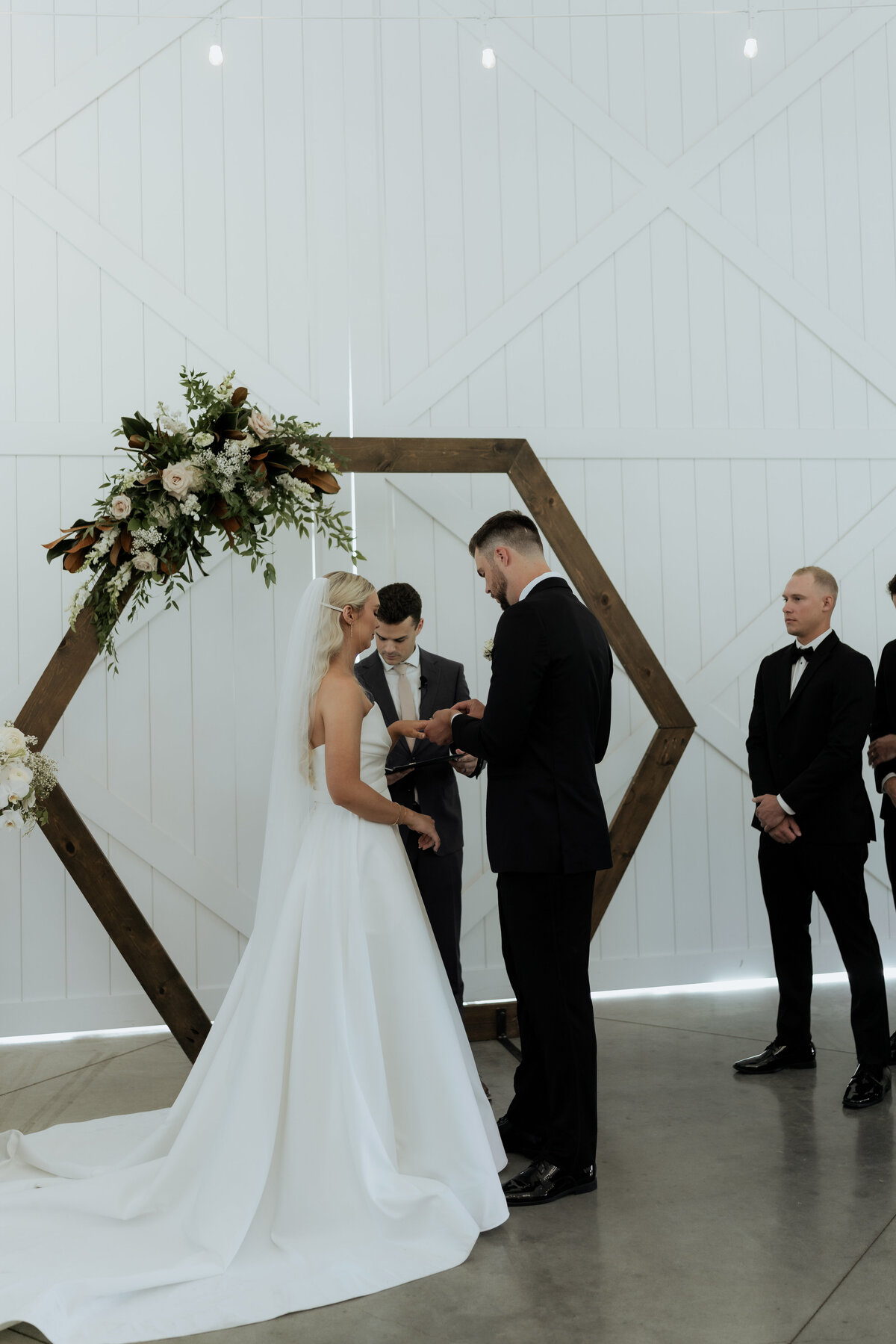 pile-wedding-665