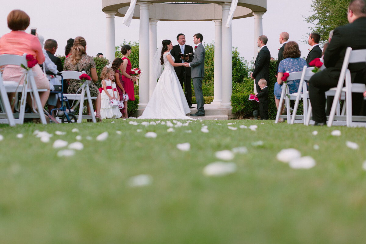 san_antonio_austin_texas_wedding_photographer-Gardens-Cranesbury-View-LnG-1110