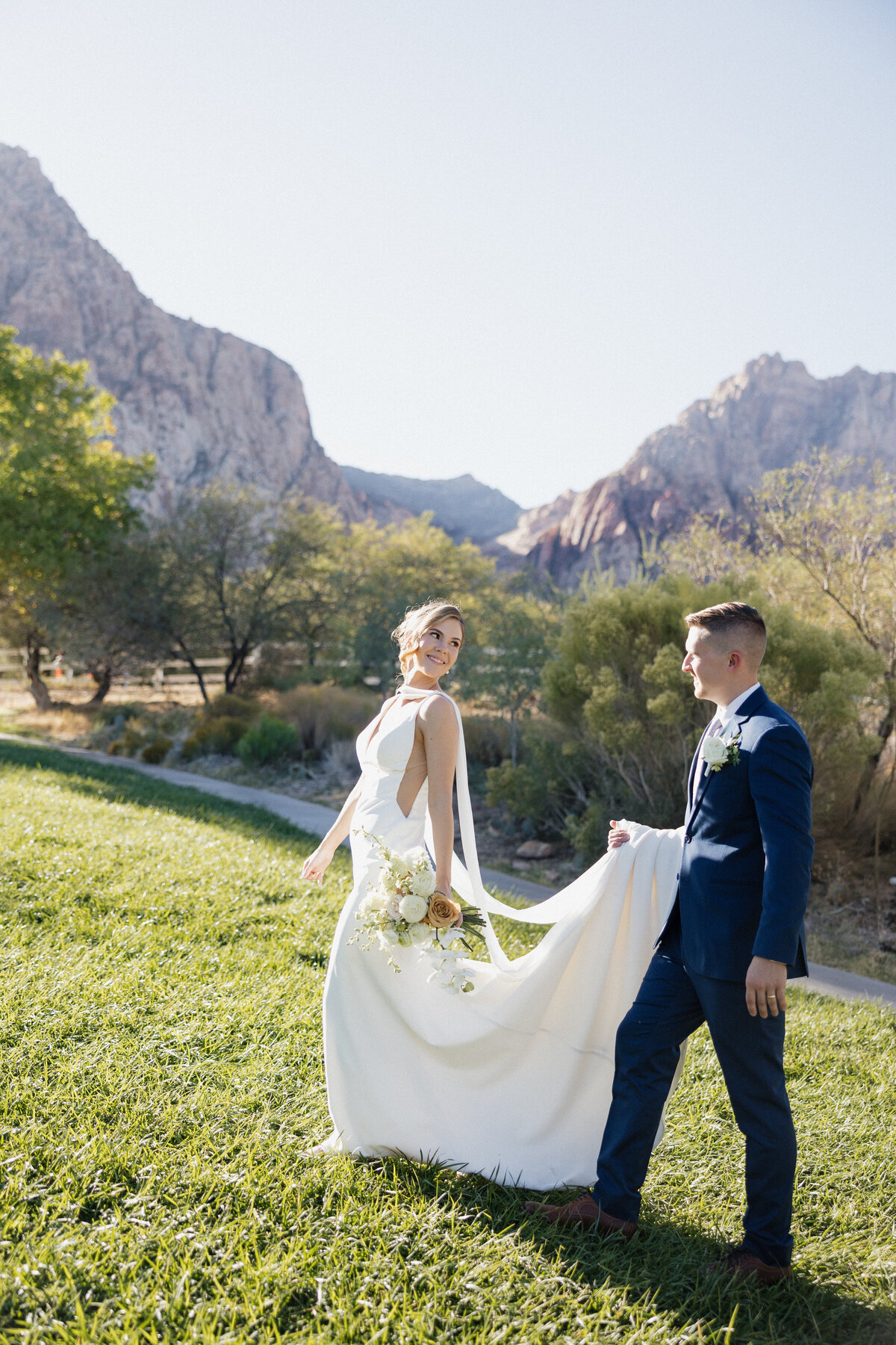 Spring Mountain Ranch Elopement in Las Vegas