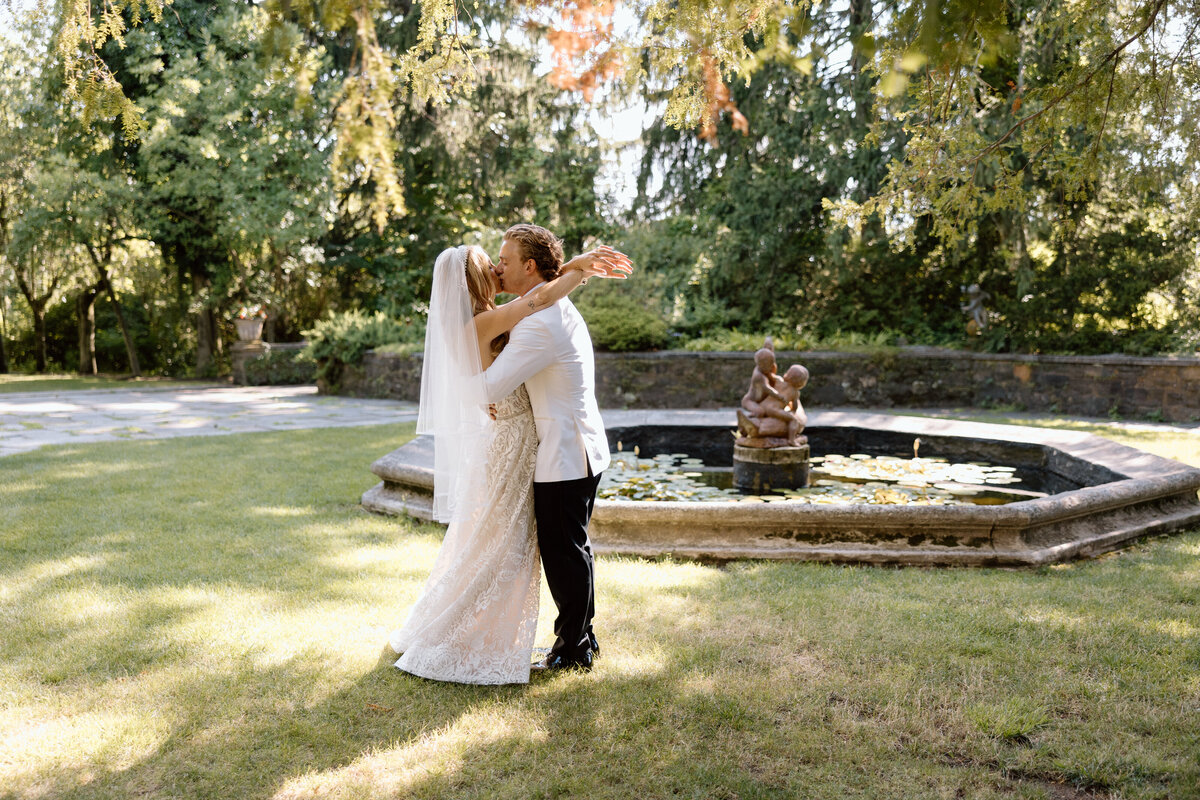 Michelle & Mike - Skylands Manor - Next Day 016