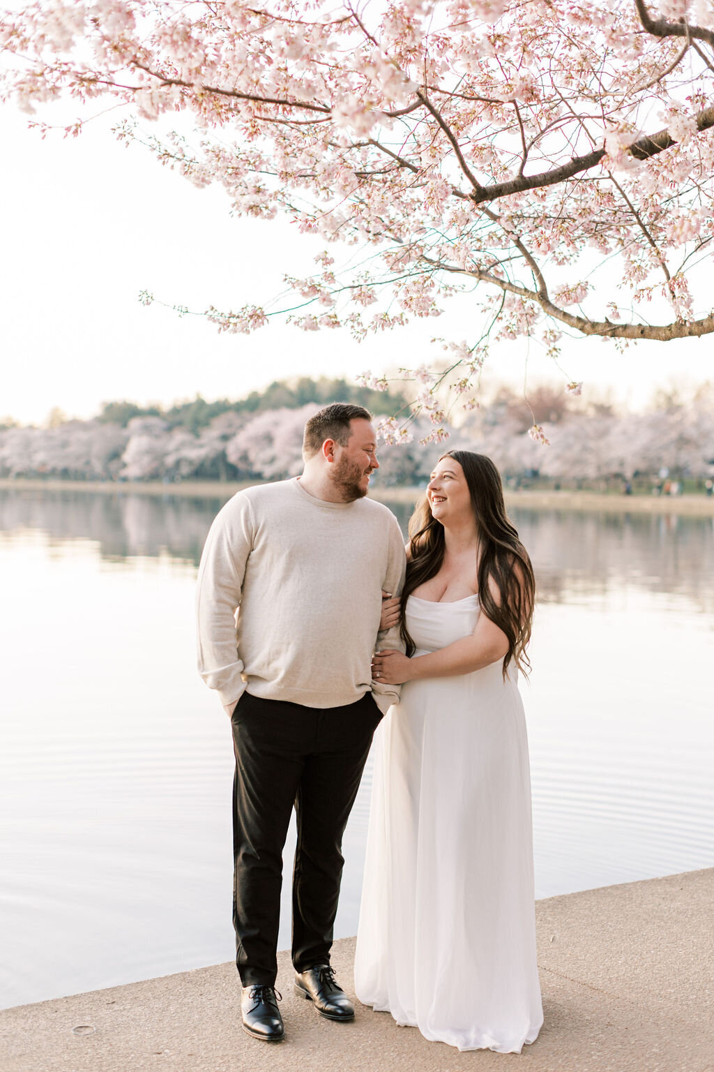 Washington, D.C. Tidal Basin Cherry Blossom Engagement  | Adela Antal Photography
