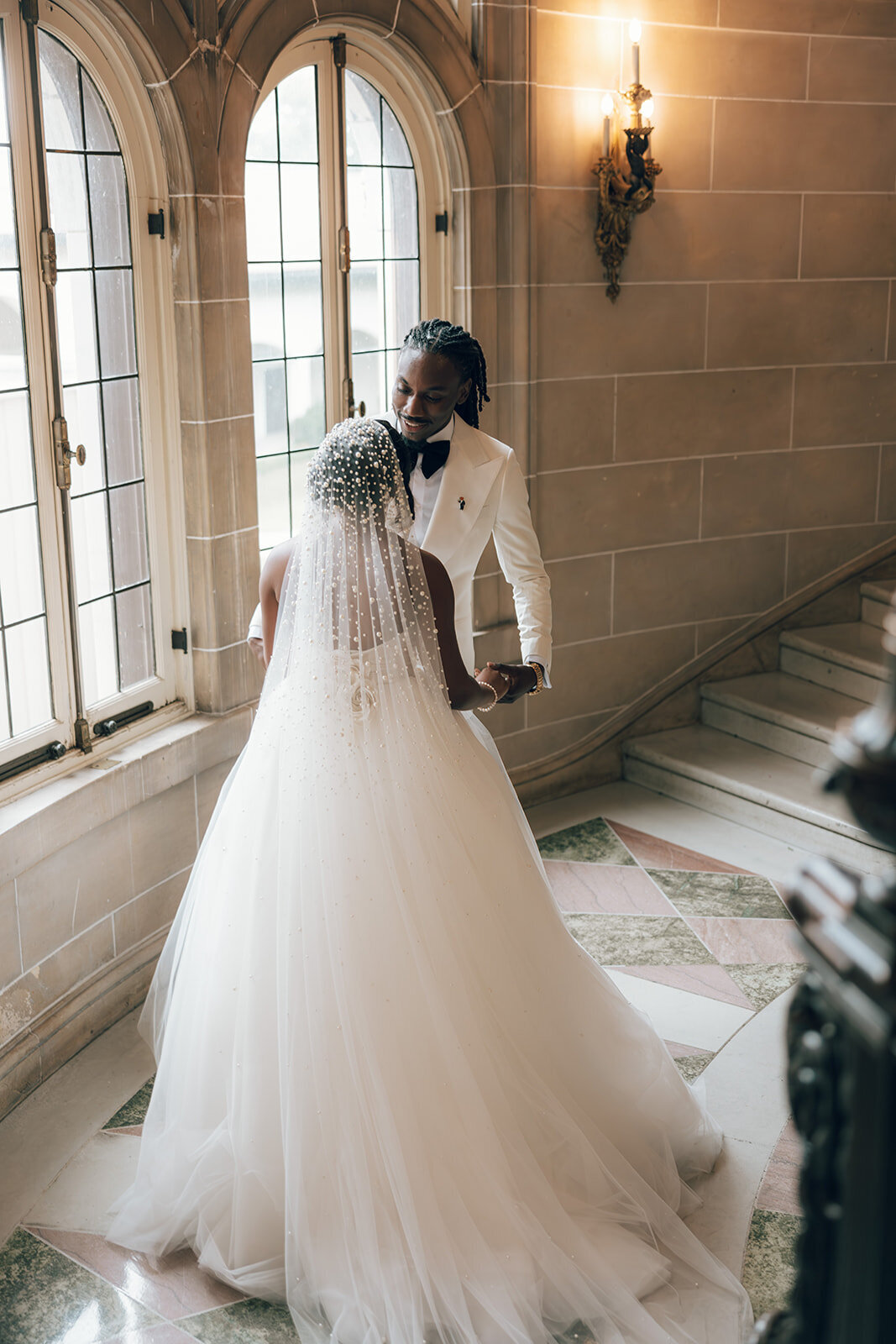 armour-house-chicago-editorial-luxury-wedding-film-66