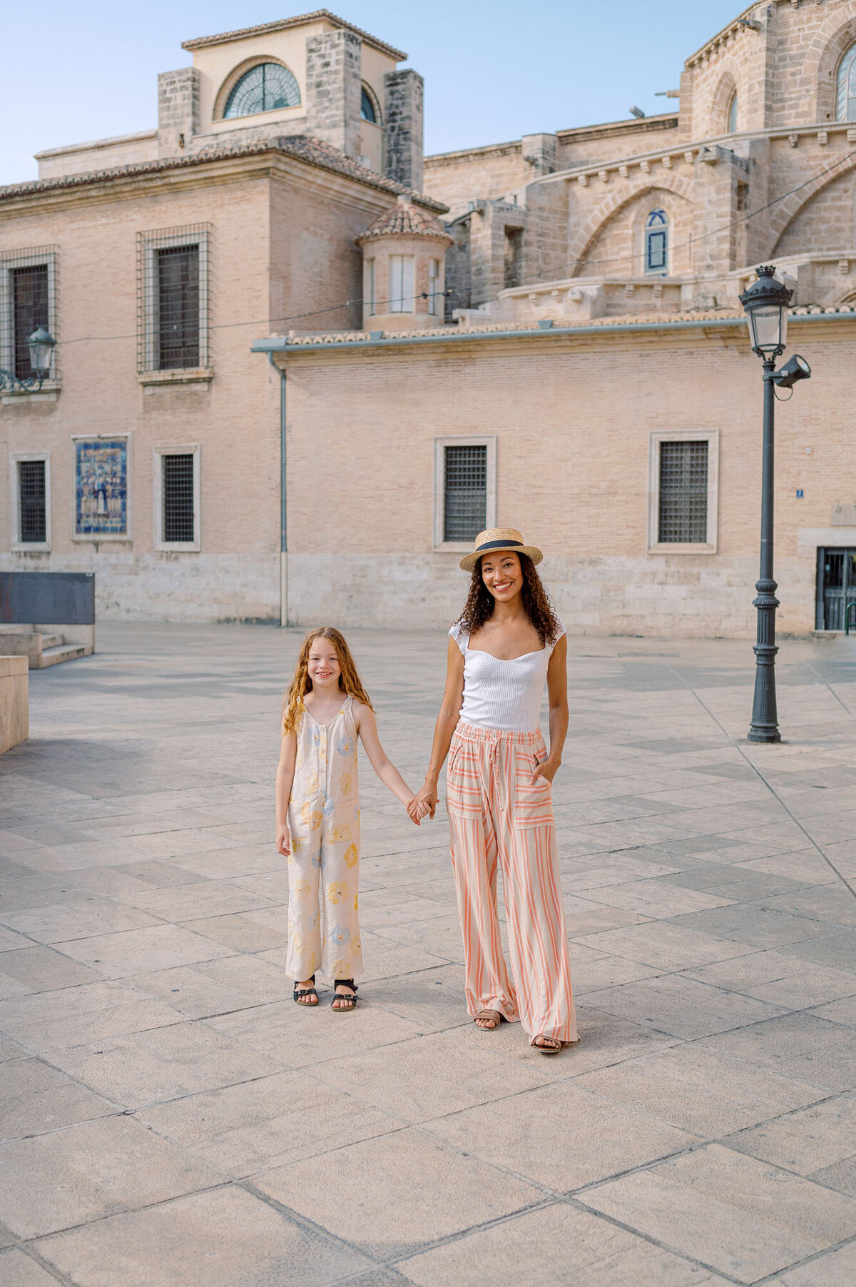Family-Photoshoot-Valencia-old-center-052