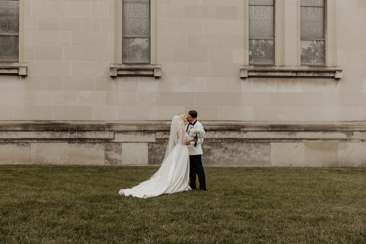 MR + MRS SNYDER 17