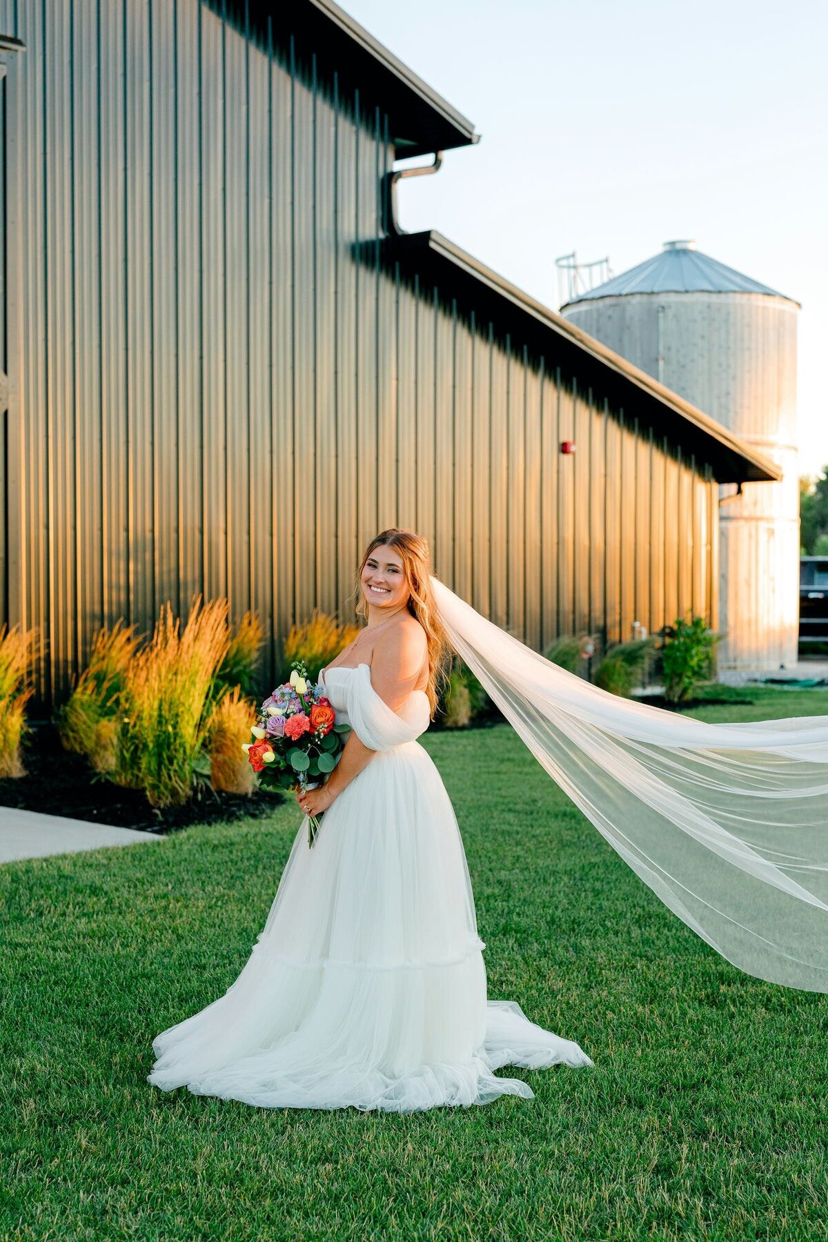 Bride_Backyard_Portrait_With_Bouquet