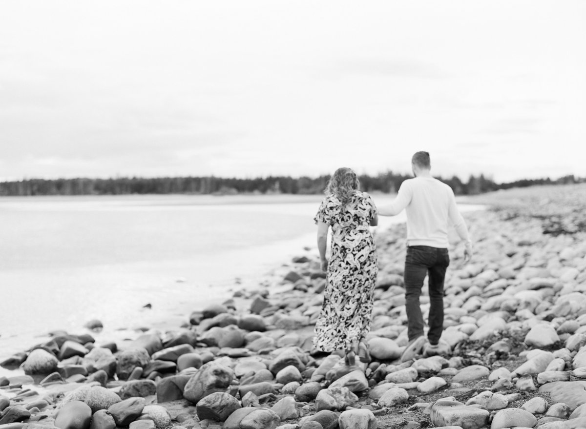 Jacqueline Anne Photography - Akayla and Andrew - Lawrencetown Beach-9