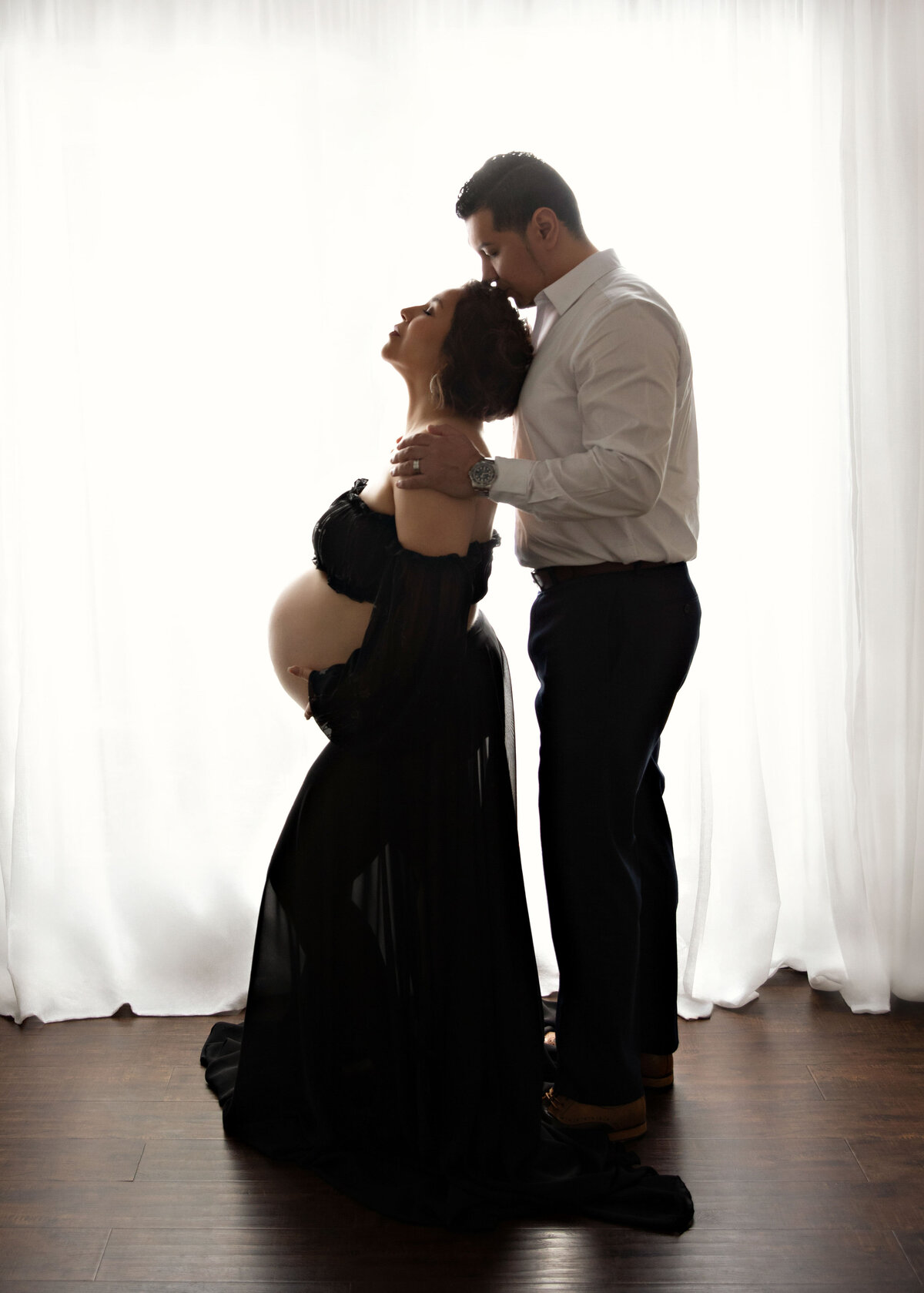 maternity photography session photo shoot using colorful florals milk bath best san antonio texas photograhers client closet 